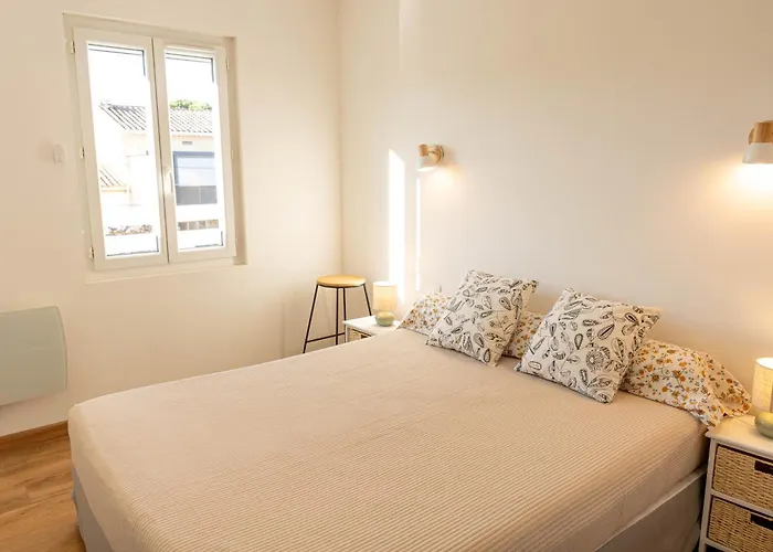 Appartement Avec Piscine Et Jacuzzi A 50Metres De La Plage Et 5Min De L\'Allee Des Pins